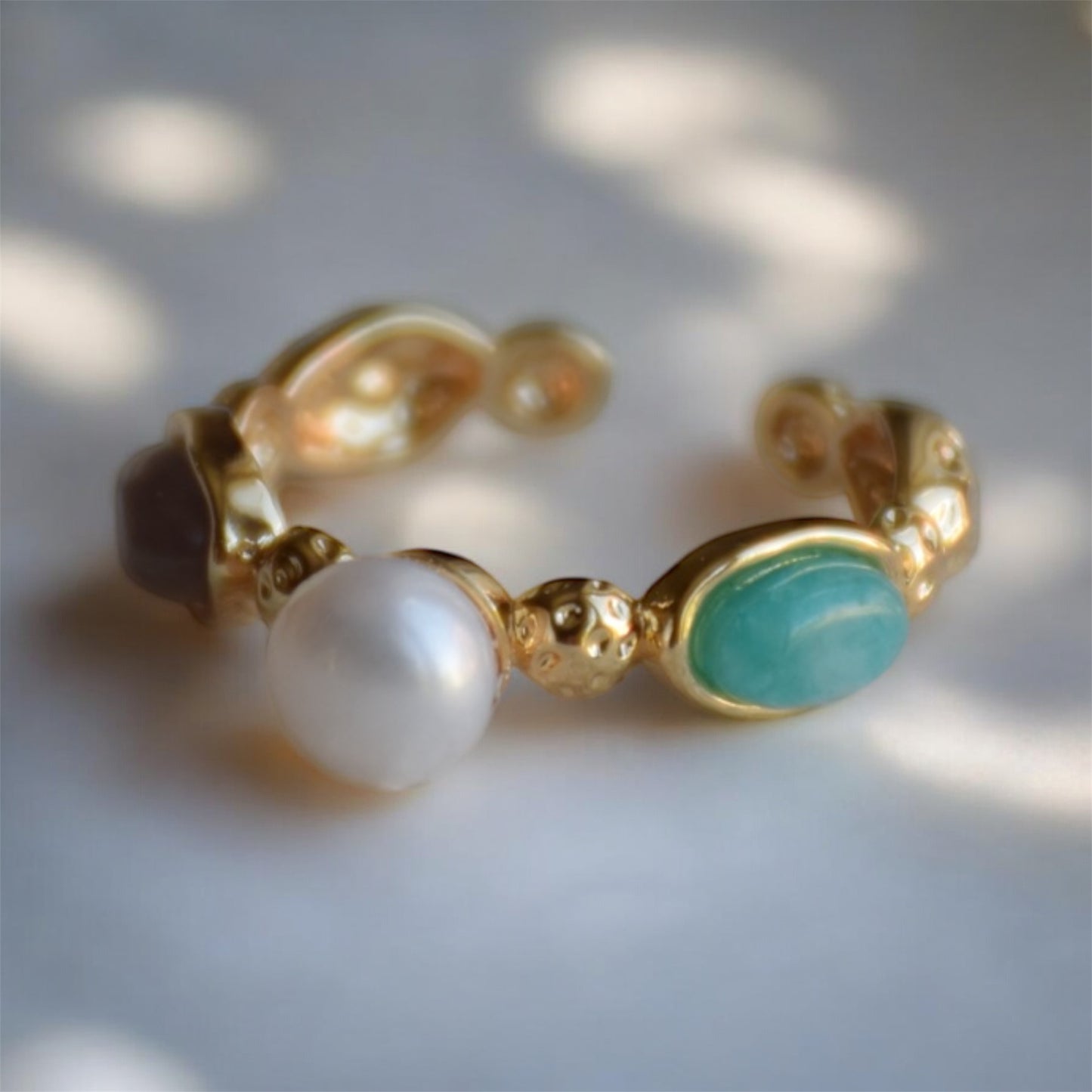 Charlotte gold ring