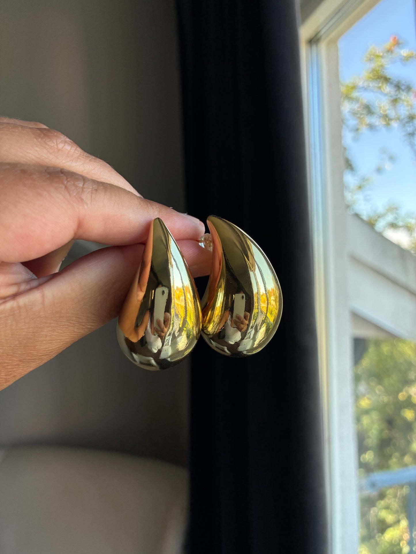 Big drop earring