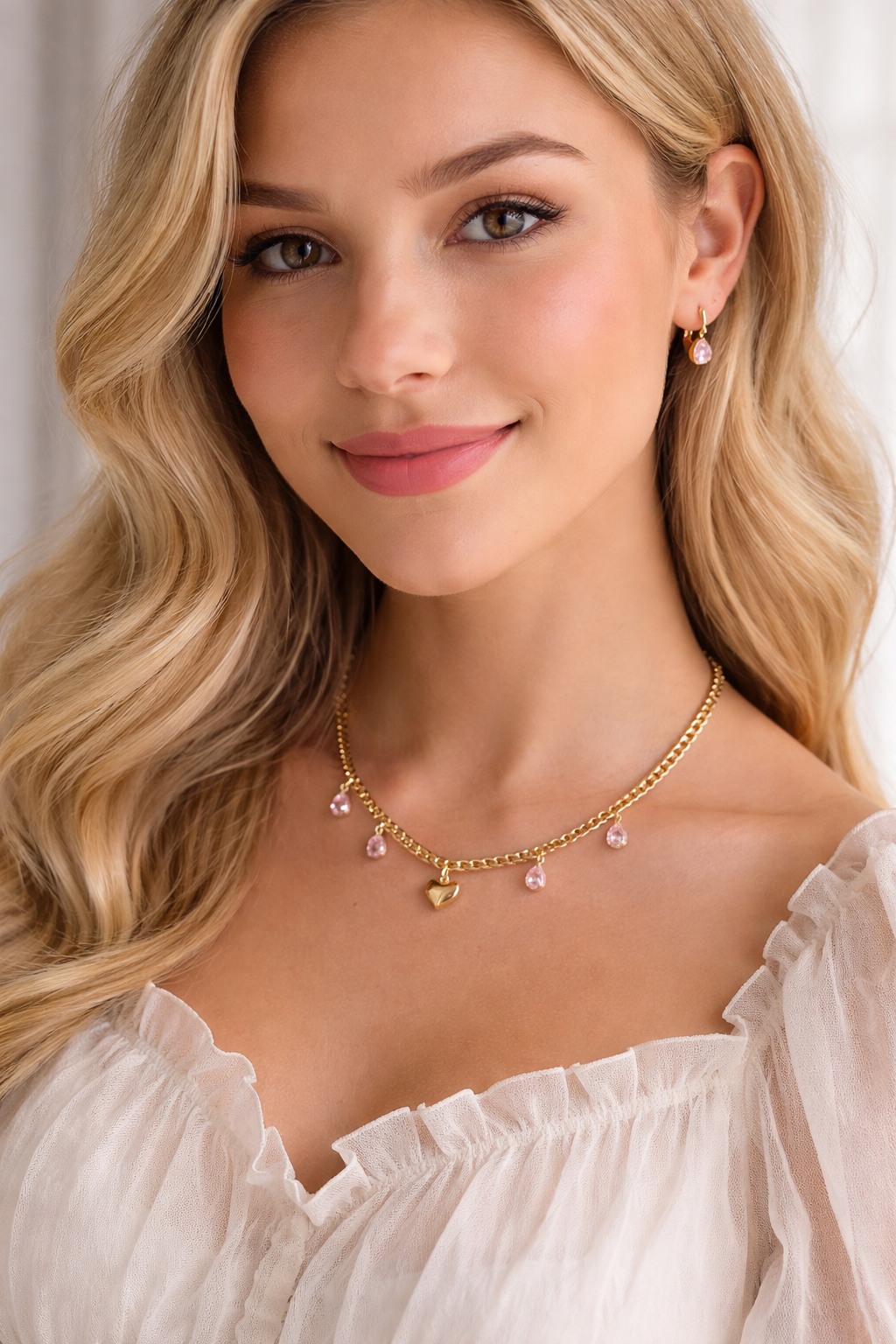 Sweetheart necklace