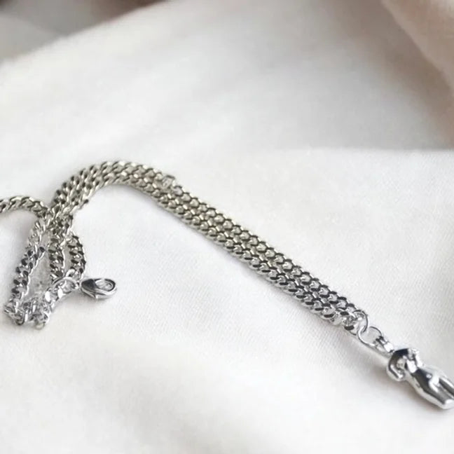 Taylors necklace silver