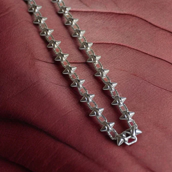 Peg silver chain