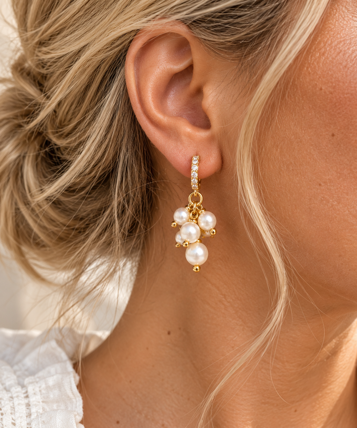 Pearl drop earrings