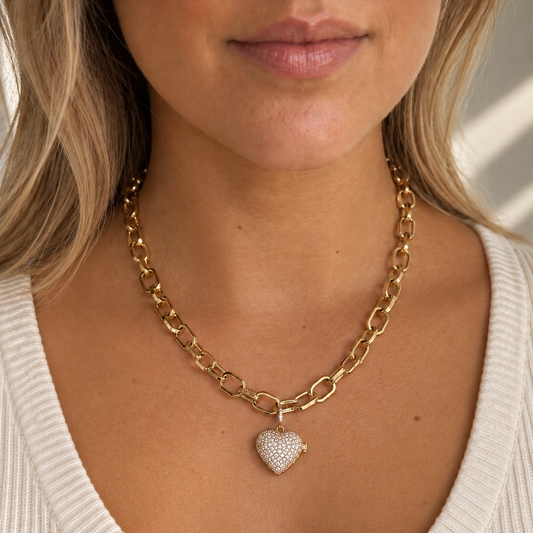 Je t’aime Necklace