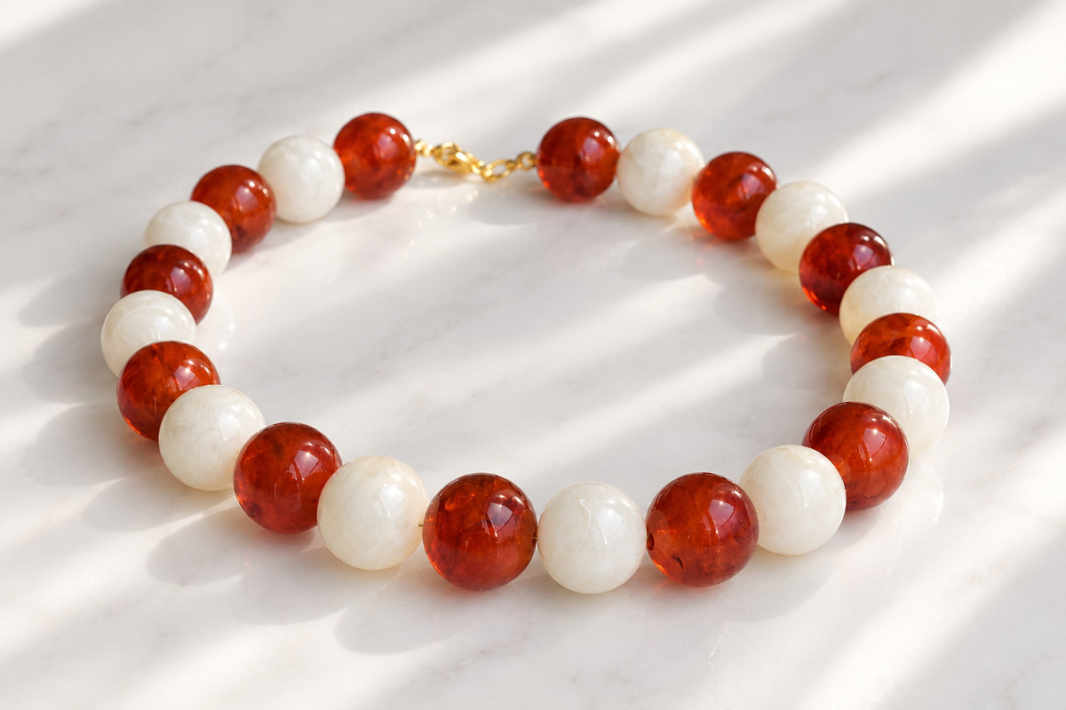 Cognac necklace