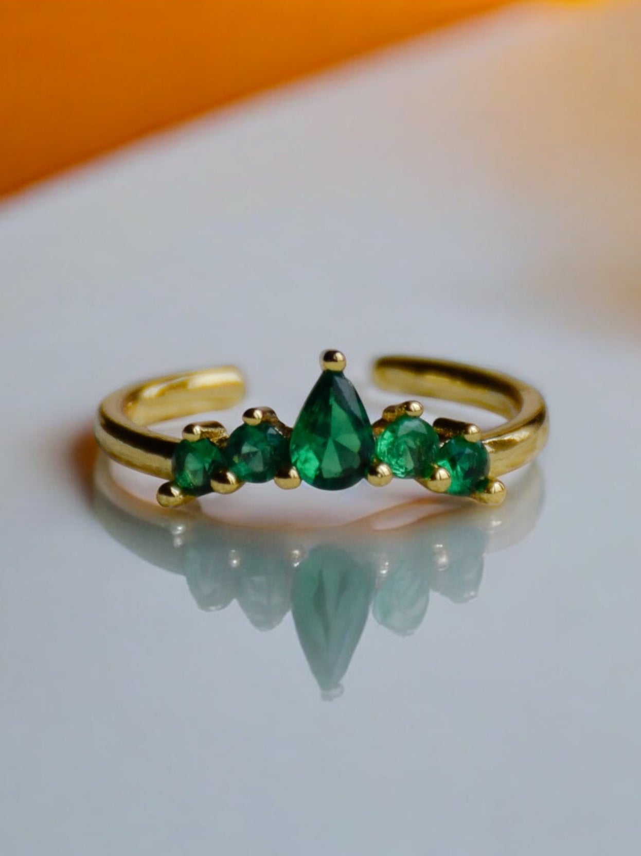 Aria green ring