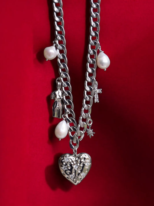 Perfect charm silver necklace