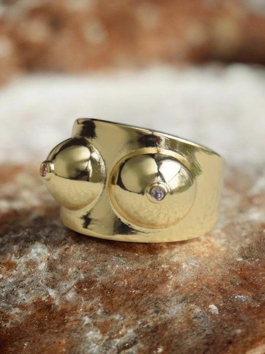 Boobs gold ring
