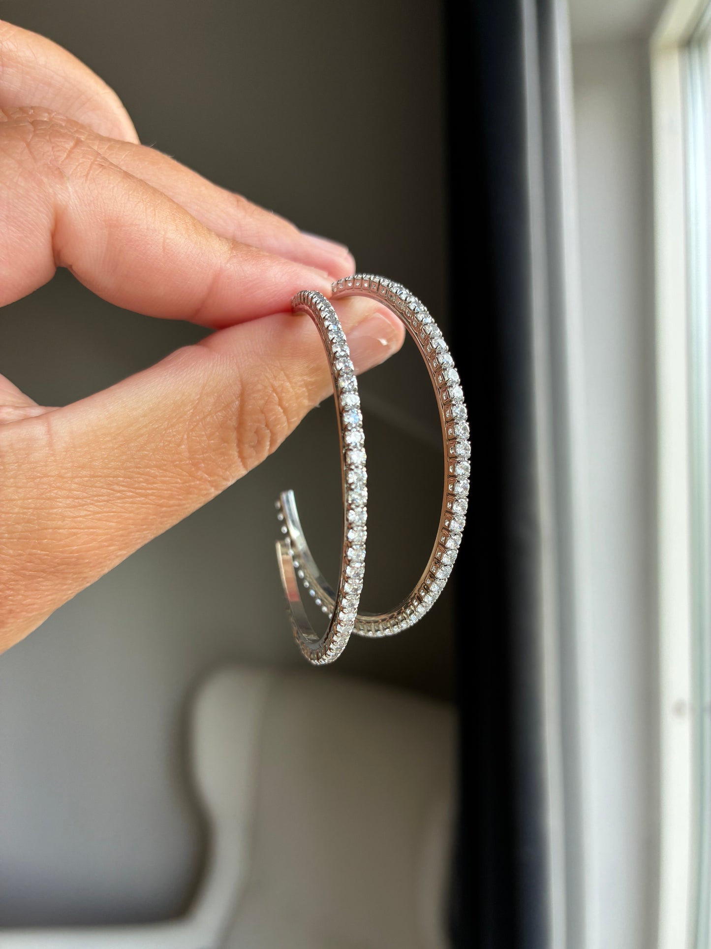 Magic hoops silver