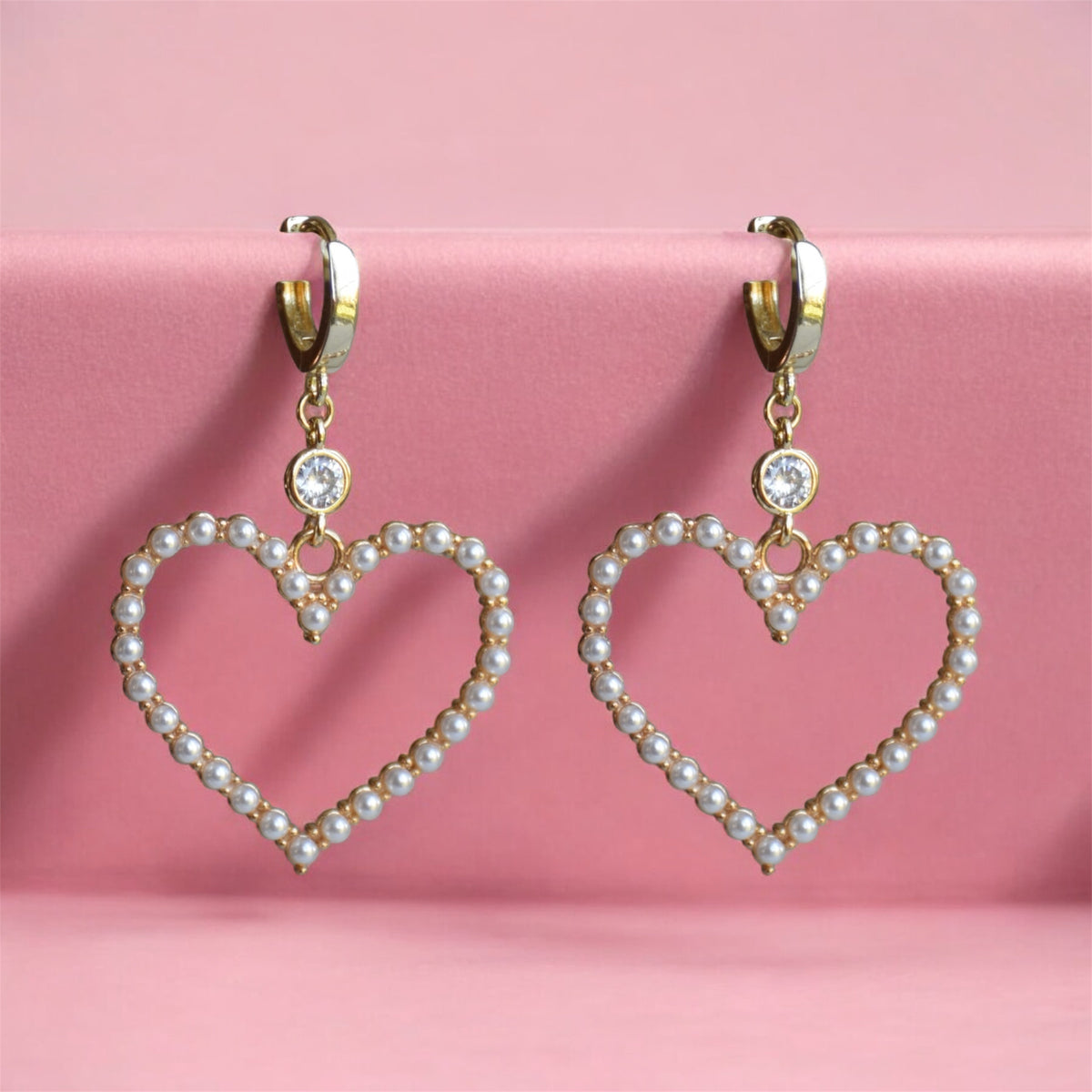 Pearl heart earrings