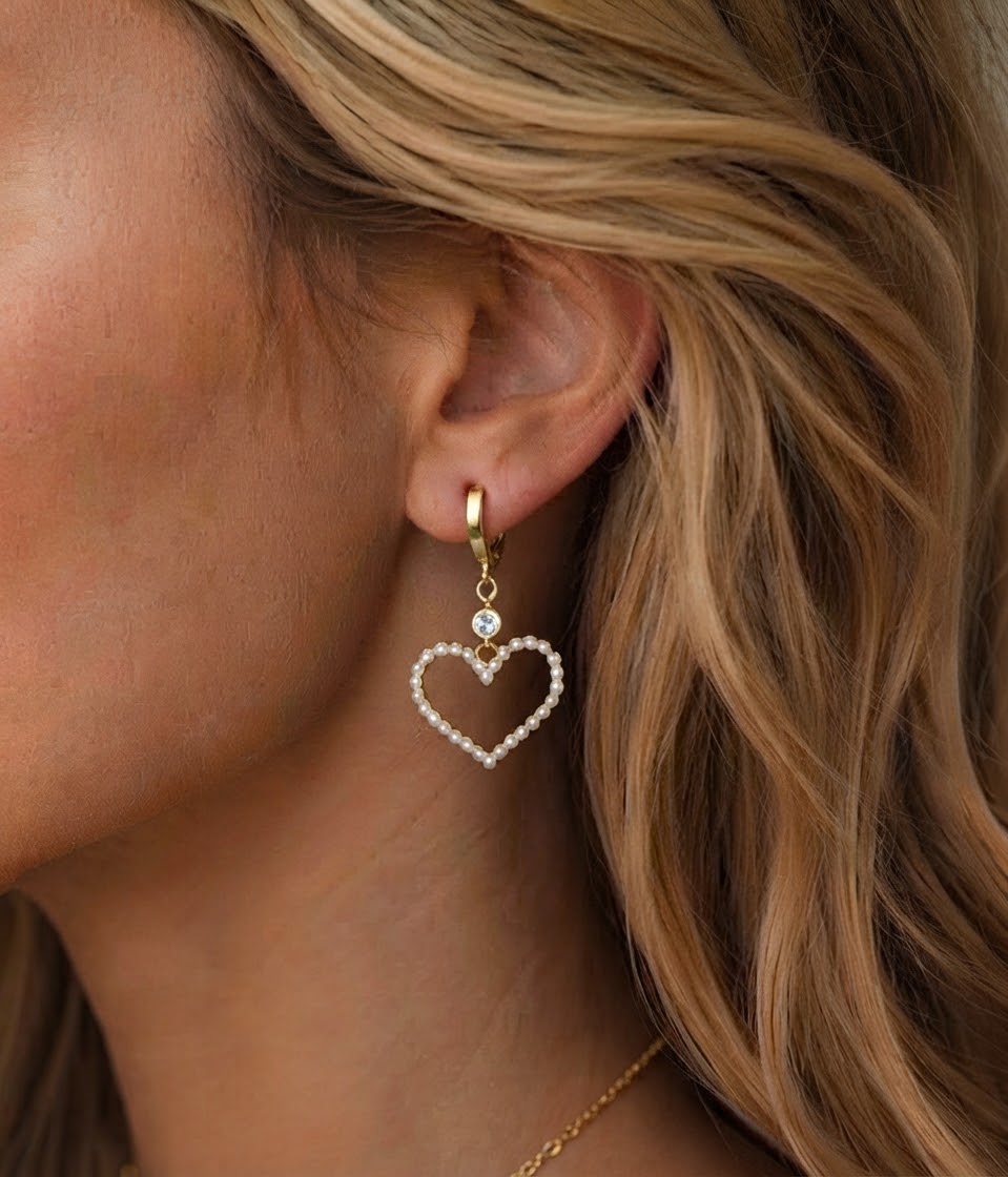 Pearl heart earrings