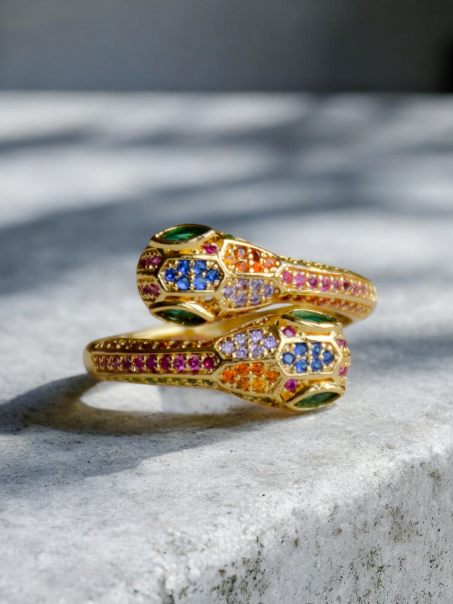 Double snake ring 