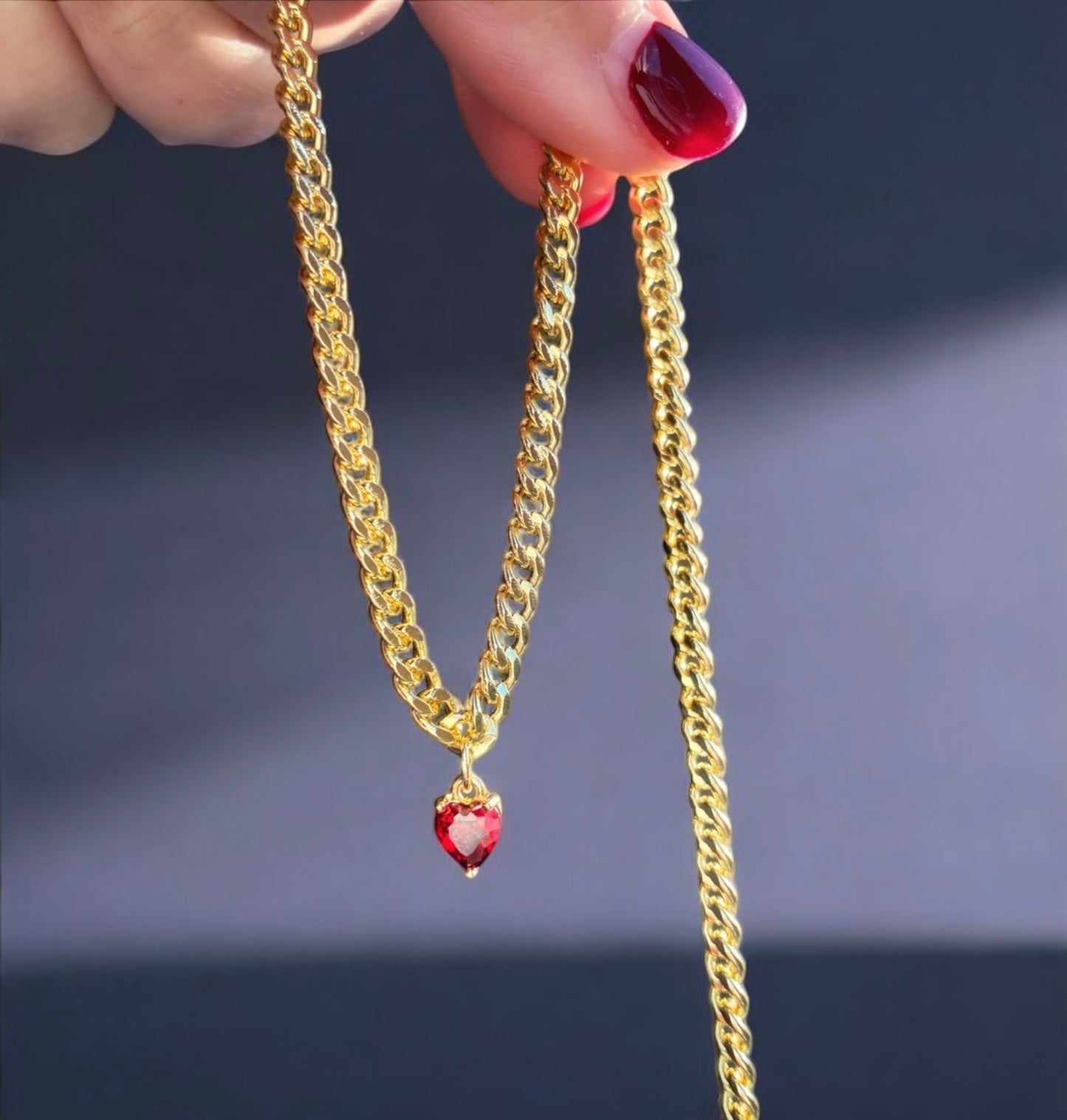 Pariser Halskette mit einzelnem Herz