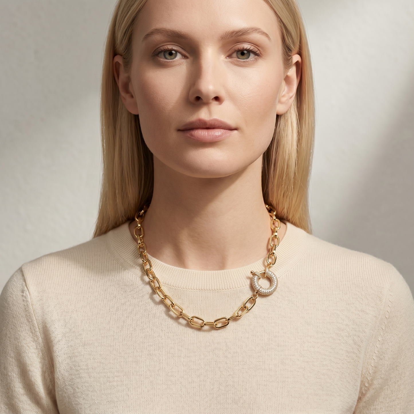 Stunning necklace