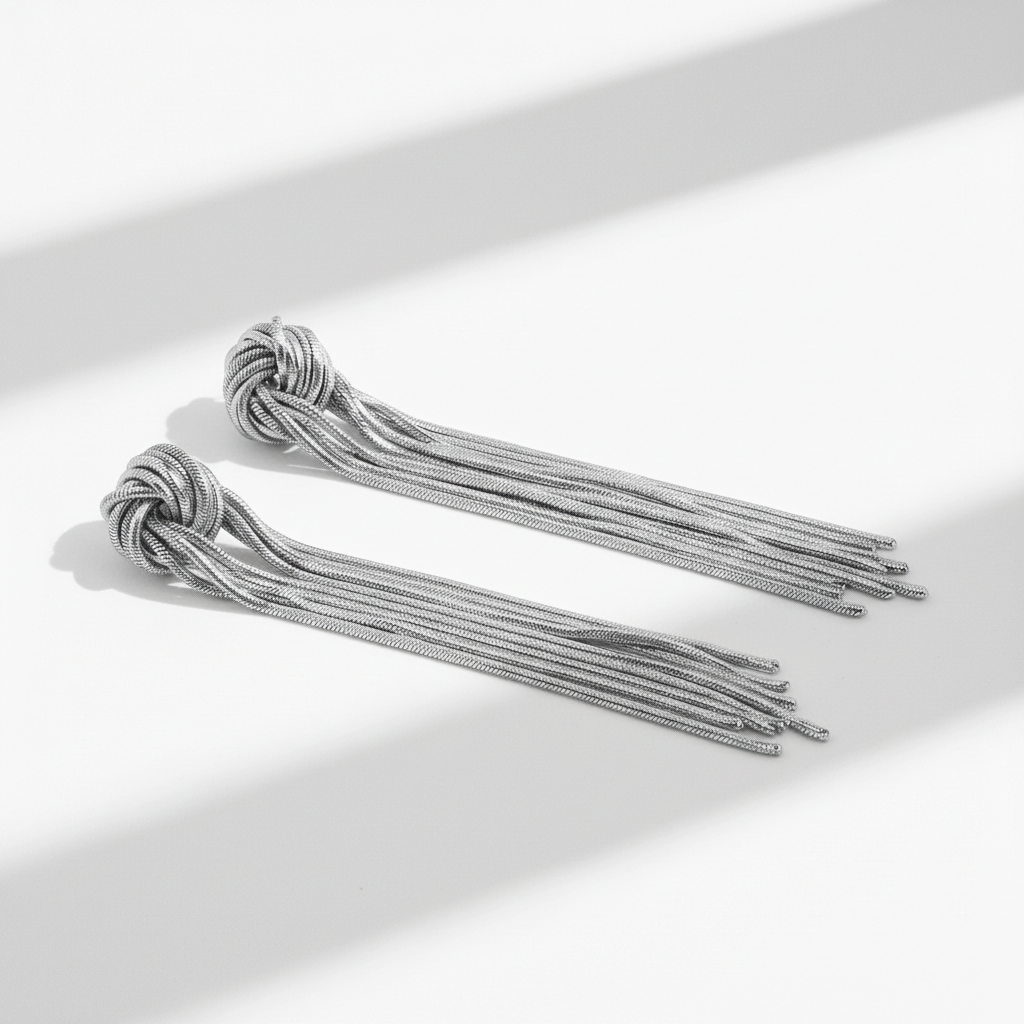 The Victoria earrings silver 